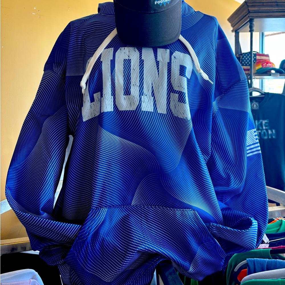 Men’s 2X badger Lions American Flag Hoodie